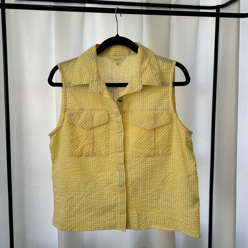 50’s inspired yellow top Brand - Sim & Sam